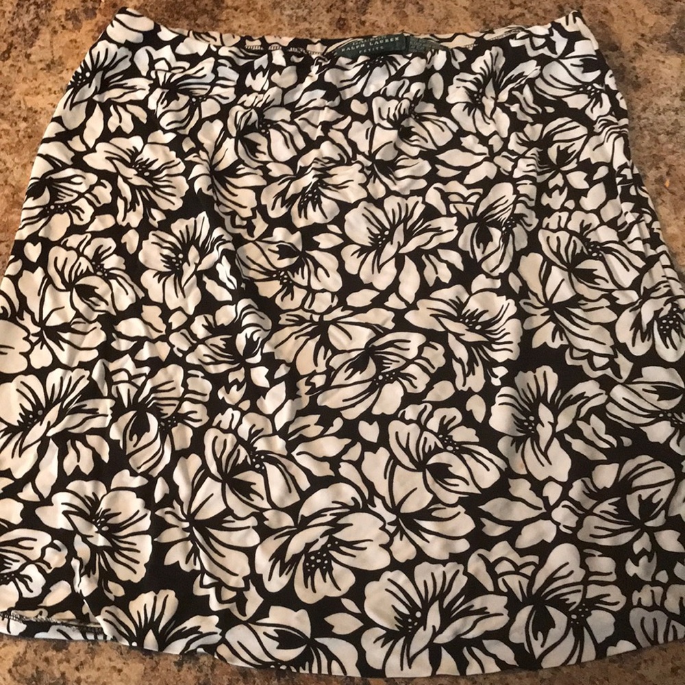 Ralph Lauren skirt P/L black and white
